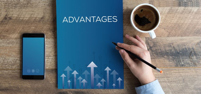 There are many benefits to using AI for making contracts.