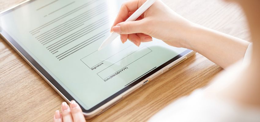 I documenti possono ora essere firmati, verificati ed elaborati in pochi minuti, anche tra agenzie diverse.