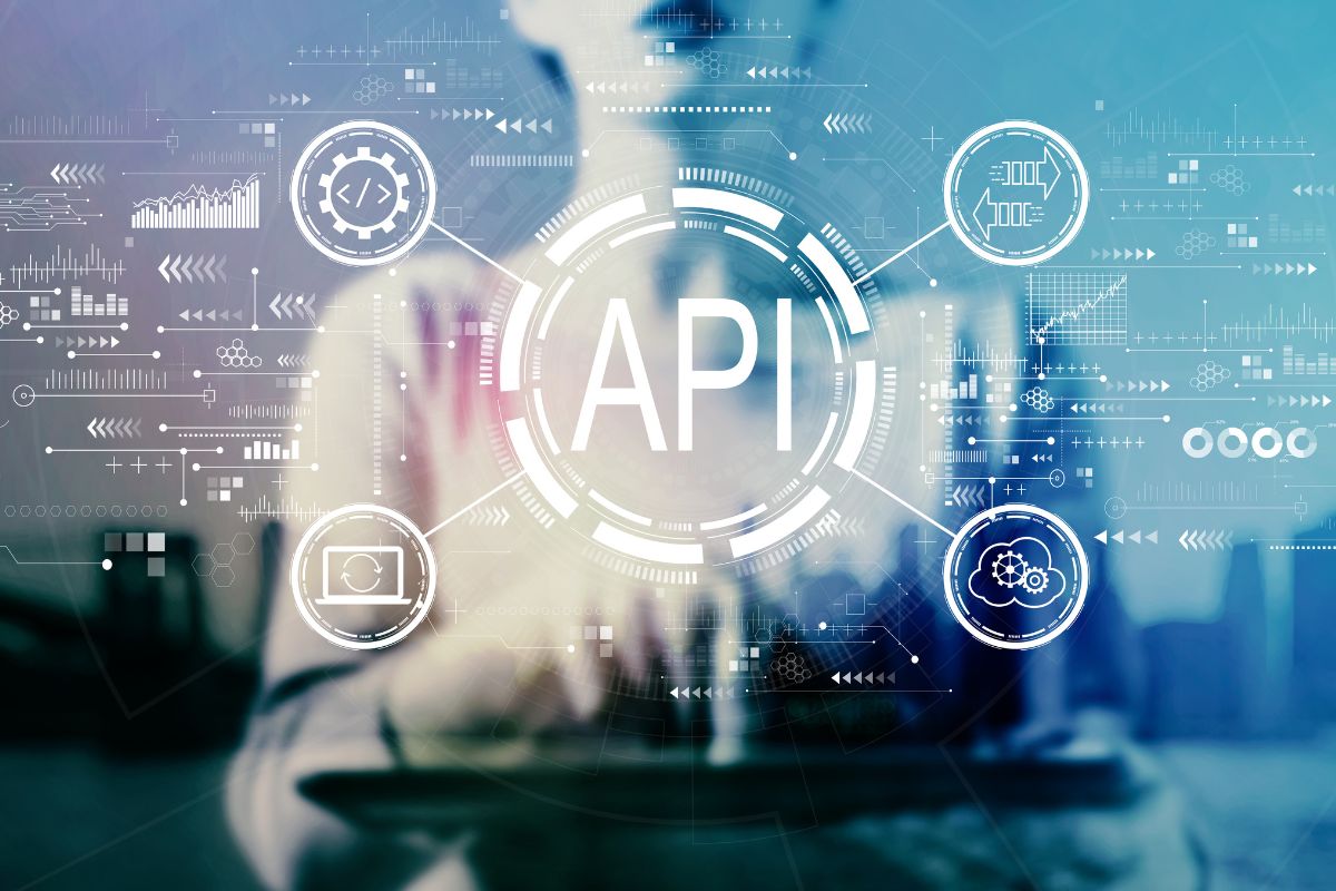 Bei der API-Integration handelt es sich einfach um zwei Systeme, die automatisch miteinander kommunizieren.